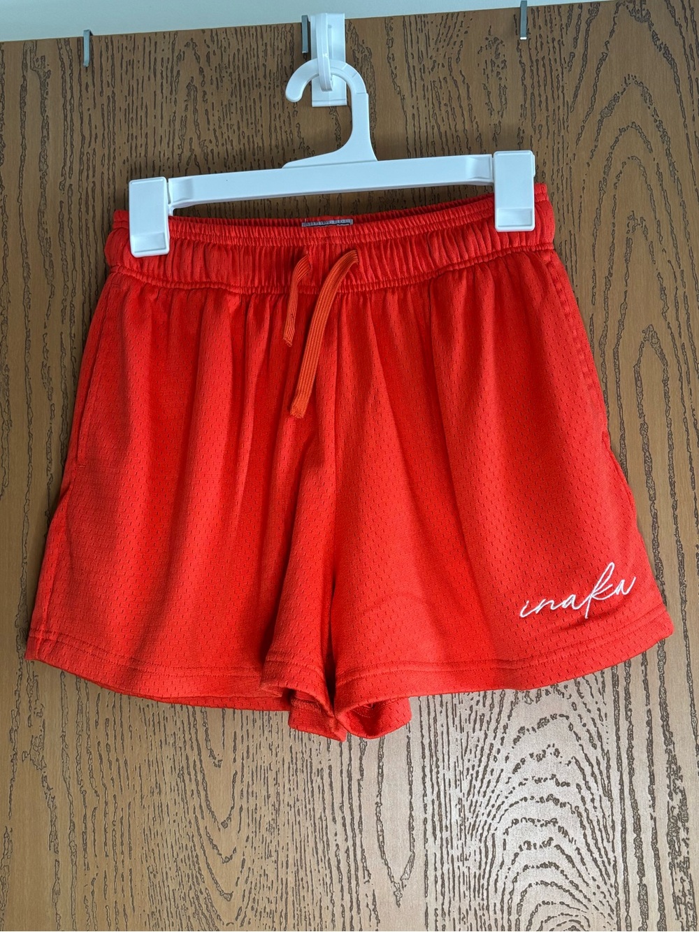 Inaka Power Mesh Shorts With Pockets Size Medium Deep Orange